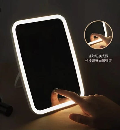 ESPEJO TOCADOR  LED PORTATIL