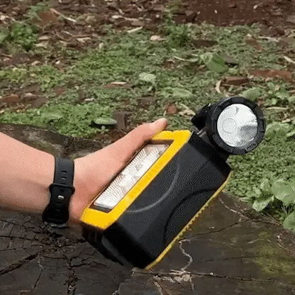 Linterna, Kit de herramientas, Panel Led y cargador